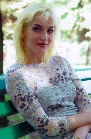 Ukrainian brides: Karina Kotilevksaya, Mariupol, Ukraine