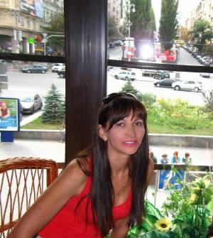 Ukrainian brides: Elena Kozachenko, Belaya Tcerkov, Ukraine