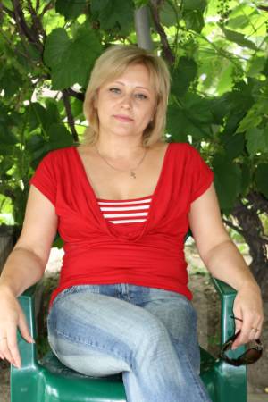 Ukrainian brides: Elena Borovichenko, Kiev, Ukraine