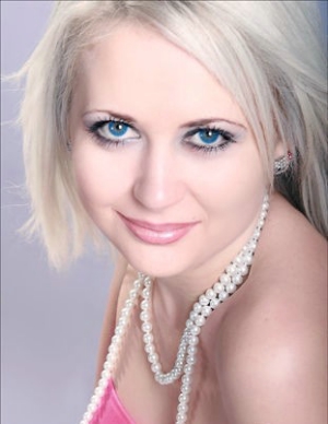 Ukrainian brides: Nastya Surnina, Metallist, Ukraine