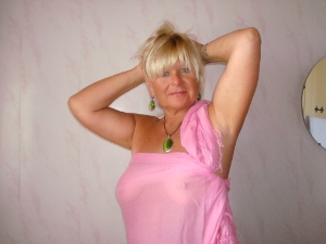 Ukrainian brides: Irina Pobochnaya, Lugansk, Ukraine