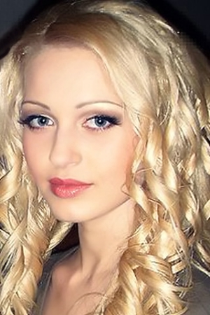 Ukrainian brides: Katerina Prostorenko, Donskoe, Ukraine