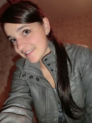 Ukrainian brides: diana goerge, Zaporizhzhya, Ukraine