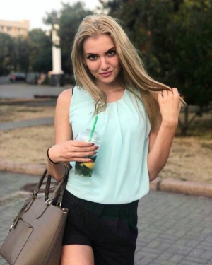 Ukrainian brides: Daria Naydenova, Zaporozhye, Ukraine