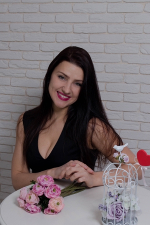 Ukrainian brides: Larisa Kuzina, Odessa, Ukraine