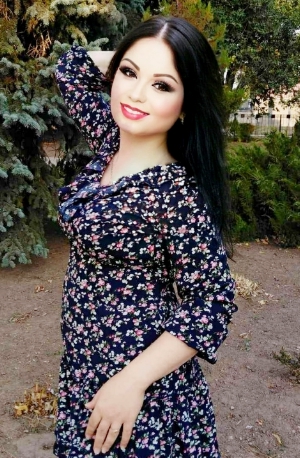 Ukrainian brides: Juliya Dzhulay, Nikolaev, Ukraine