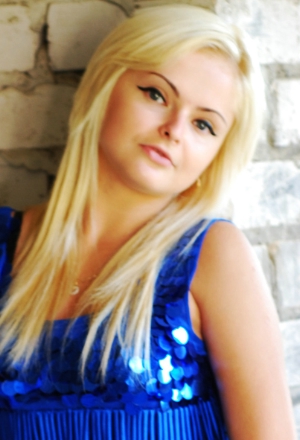 Ukrainian brides: Elena M, Melitopol, Ukraine